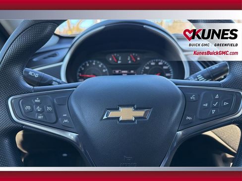 Used 2024 Chevrolet Malibu LT FWD image 38