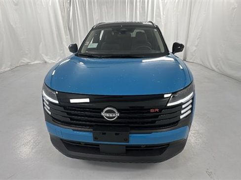 New 2026 Nissan Kicks SR w/ Cold Weather Package image 8