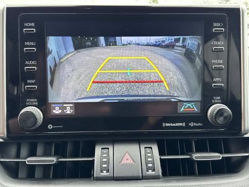 Used 2021 Toyota RAV4 XSE AWD/4WD image 32