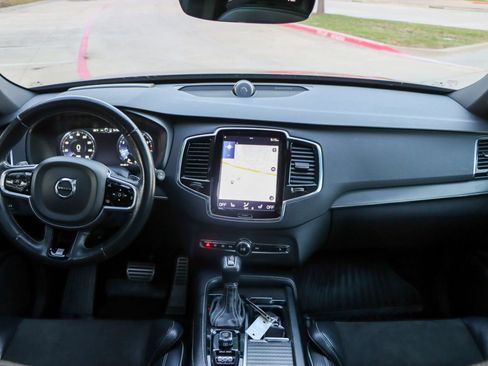 Used 2018 Volvo XC90 T6 R-Design w/ Convenience Package image 31