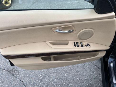 Used 2009 BMW 328i xDrive Sedan image 21