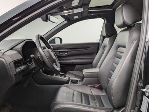 Used 2025 Honda CR-V Sport-L image 10