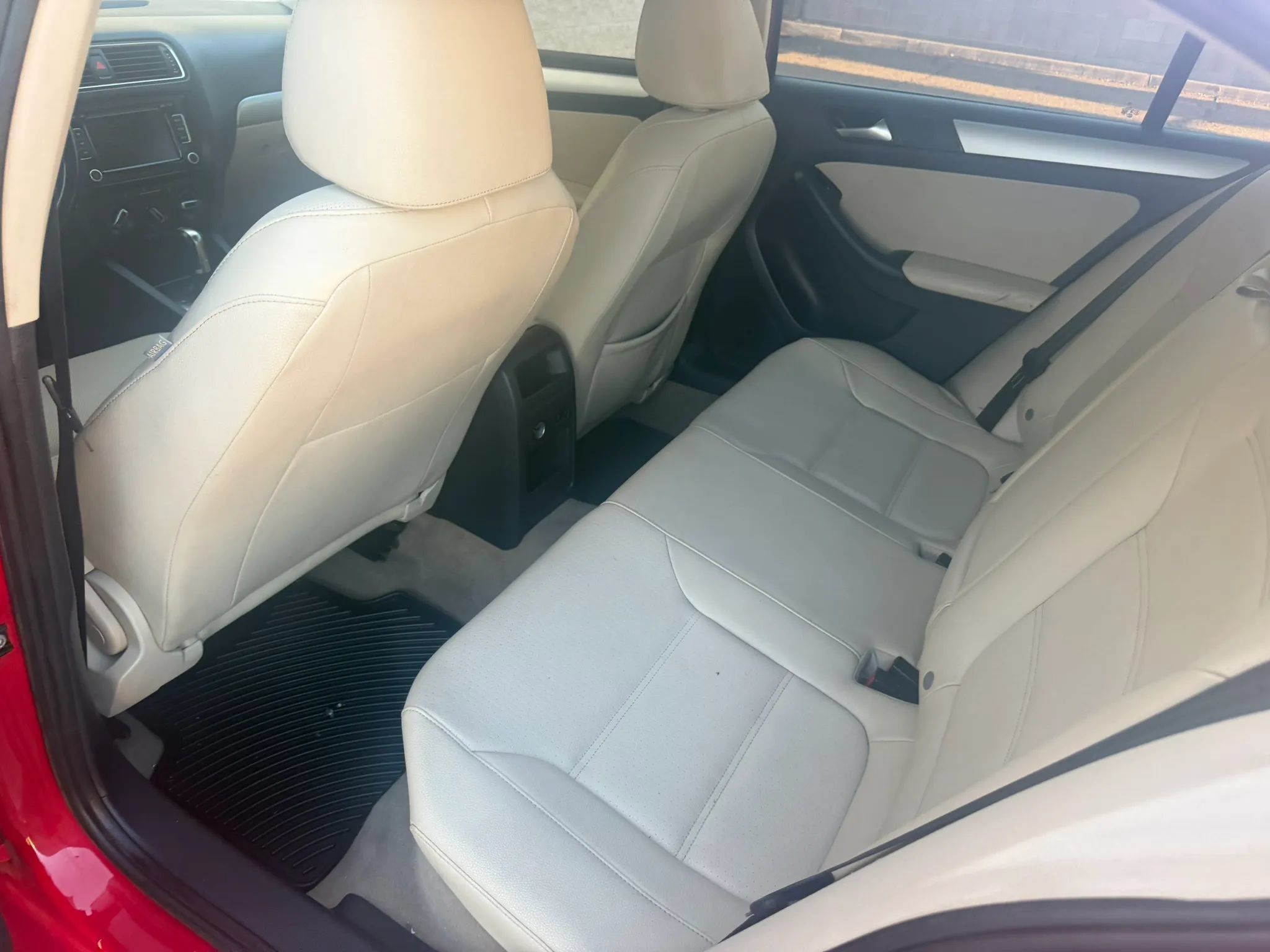 Used 2012 Volkswagen Jetta TDI FWD image 17