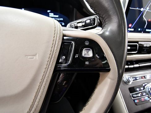 Used 2021 Lincoln Aviator Reserve w/ Equipment Group 201A image 24