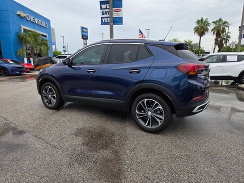 Used 2023 Buick Encore GX Select w/ Safety Package II AWD/4WD image 9