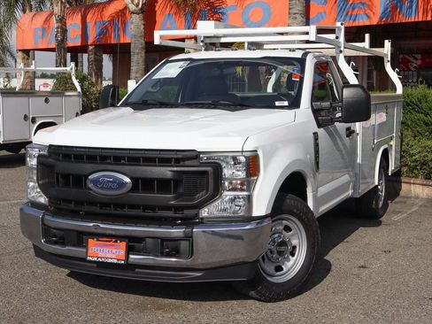 Used 2021 Ford F350 XL w/ Power Equipment Group image 4