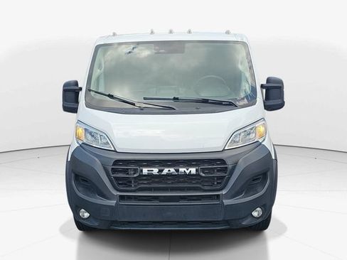 Used 2025 RAM ProMaster 2500 w/ Convenience Group FWD image 10