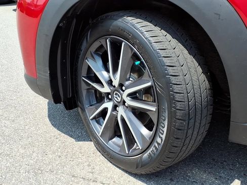 Used 2018 MAZDA CX-3 Touring w/ Preferred Equipment Package AWD/4WD image 8
