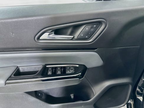 Used 2025 Honda Prologue Touring image 15