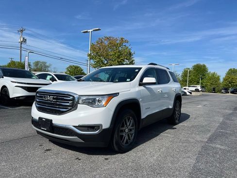Used 2019 GMC Acadia SLT w/ LPO, Floor Liner Package AWD/4WD image 7