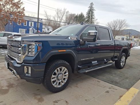 Used 2020 GMC Sierra 2500 Denali w/ Denali Ultimate Package image 3