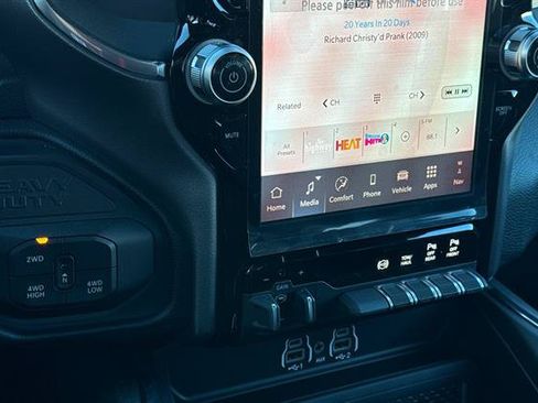 New 2026 RAM 3500 Laramie AWD/4WD image 15