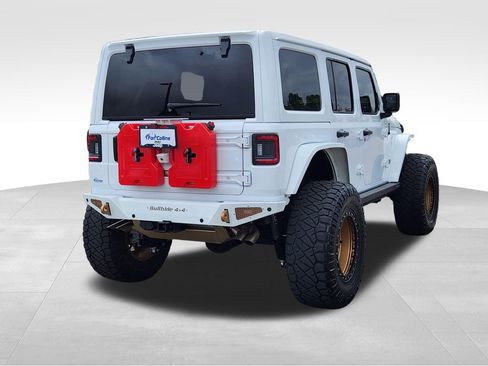 Used 2022 Jeep Wrangler Unlimited Rubicon w/ Xtreme Recon 35" Tire Package AWD/4WD image 8