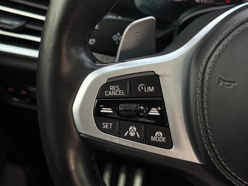 Used 2022 BMW X7 M50i image 88