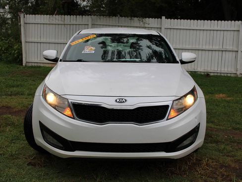 Used 2013 Kia Optima EX FWD image 2