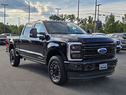 New 2026 Ford F250 Platinum image 4