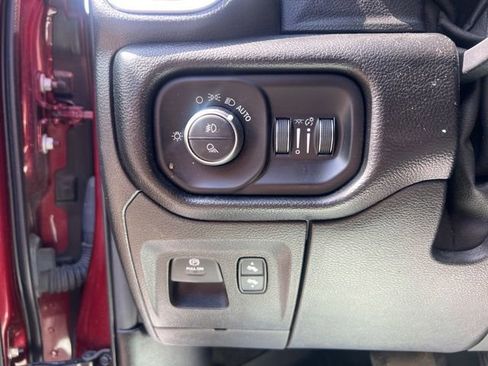 Used 2019 RAM 1500 Big Horn AWD/4WD image 20