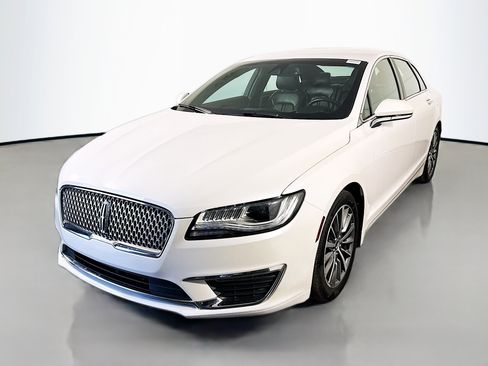 Used 2019 Lincoln MKZ Reserve image 4
