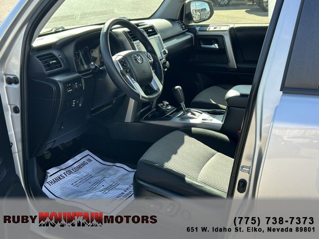 Used 2022 Toyota 4Runner SR5 w/ 4Runner Black Package (TMS) AWD/4WD image 10