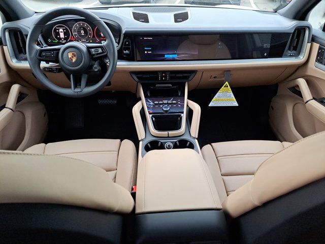 Used 2026 Porsche Cayenne AWD/4WD image 16