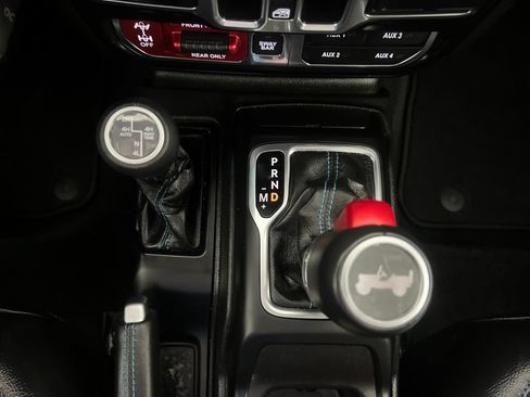 Used 2023 Jeep Wrangler Unlimited Rubicon 4xe AWD/4WD image 76