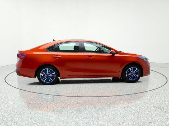 Certified 2024 Kia Forte LXS w/ LXS Technology Package FWD image 7
