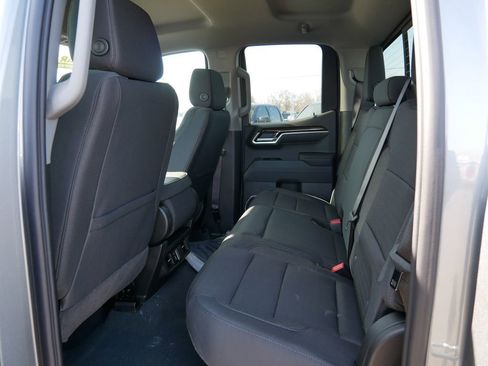 New 2026 GMC Sierra 1500 SLE w/ Preferred Package image 11