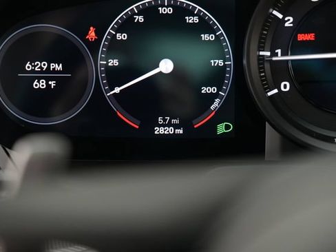 Certified 2023 Porsche 911 Carrera RWD image 43