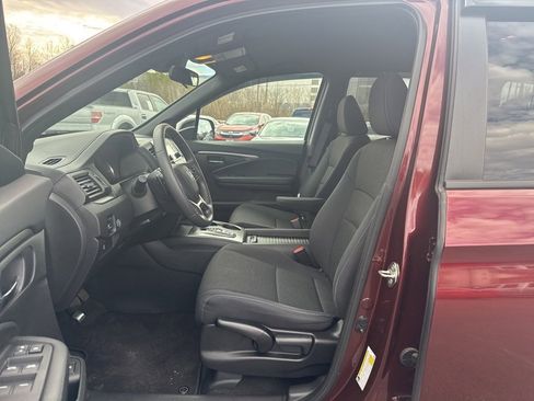 Used 2019 Honda Passport Sport image 10