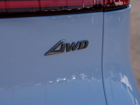 Used 2024 Genesis GV70 2.5T w/ Advanced Package AWD/4WD image 73