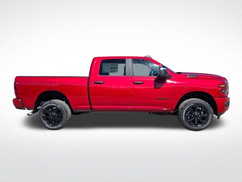New 2026 RAM 2500 Big Horn AWD/4WD image 2