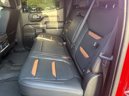 Used 2021 GMC Sierra 1500 AT4 w/ AT4 Value Package image 8