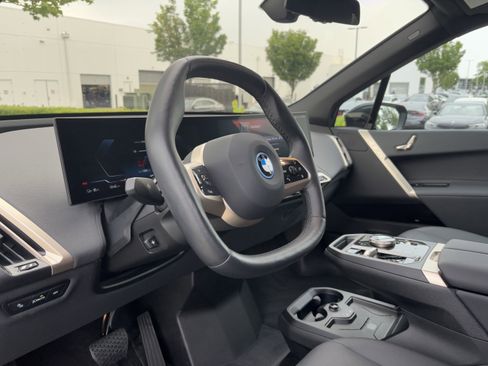 Certified 2023 BMW iX xDrive50 AWD/4WD image 17