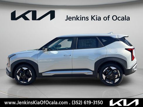 New 2027 Kia Seltos EX FWD image 6