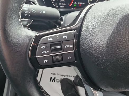 Used 2024 Honda Civic EX-L image 11