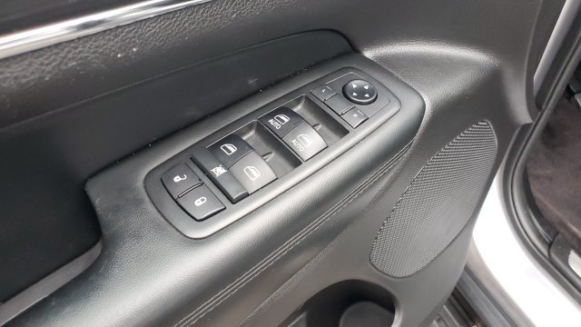Certified 2019 Jeep Grand Cherokee Limited AWD/4WD image 10