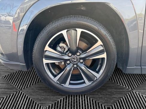 Used 2025 Lexus UX 300h FWD w/ Cold Area Package image 31