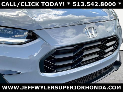 Used 2025 Honda HR-V Sport image 31