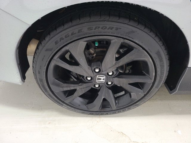 Used 2020 Honda Civic Sport image 33