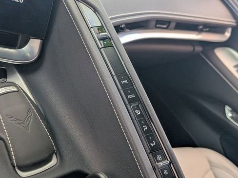 Used 2023 Chevrolet Corvette Stingray Convertible w/ 1LT image 19