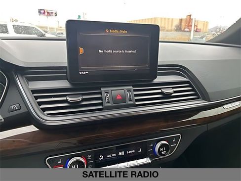 Used 2020 Audi Q5 2.0T Premium image 31