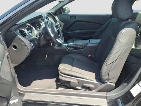 Used 2014 Ford Mustang Coupe RWD image 11