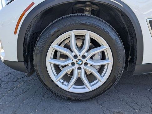 Used 2020 BMW X5 xDrive40i w/ Convenience Package AWD/4WD image 32