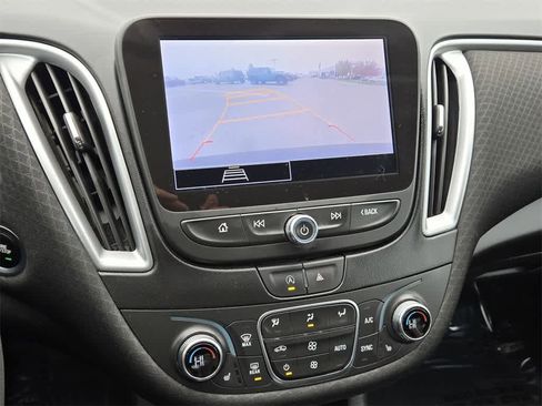 Used 2023 Chevrolet Malibu LT image 20