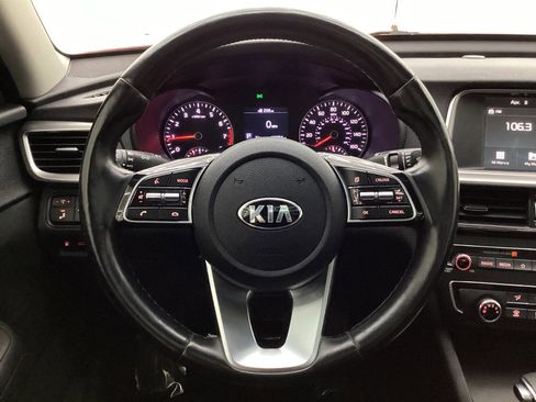 Used 2020 Kia Optima SE image 30