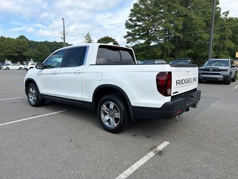 Certified 2025 Honda Ridgeline RTL image 7