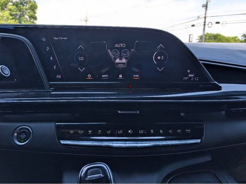 Used 2023 Cadillac Escalade V w/ LPO, ONYX Package AWD/4WD image 32