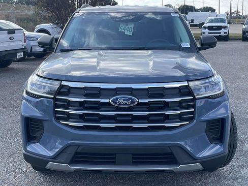 New 2026 Ford Explorer Active RWD image 8