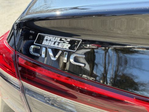 Certified 2023 Honda Civic Sport image 23