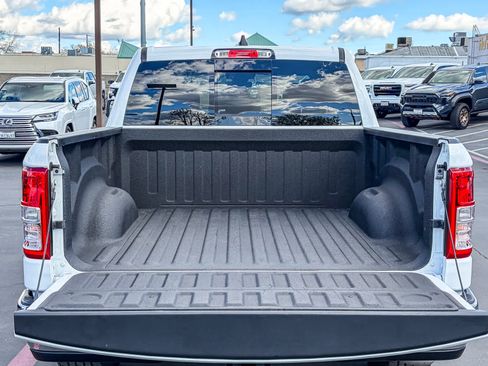 Used 2022 RAM 1500 Big Horn image 24